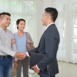 یک مشاور املاک واقعی کیست